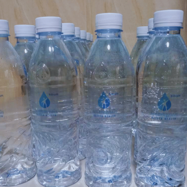 ទឹកសុខភាពប្រសើរ 9.0+pH 500 ml តម្លៃ ១យួរ (១២ ដប)